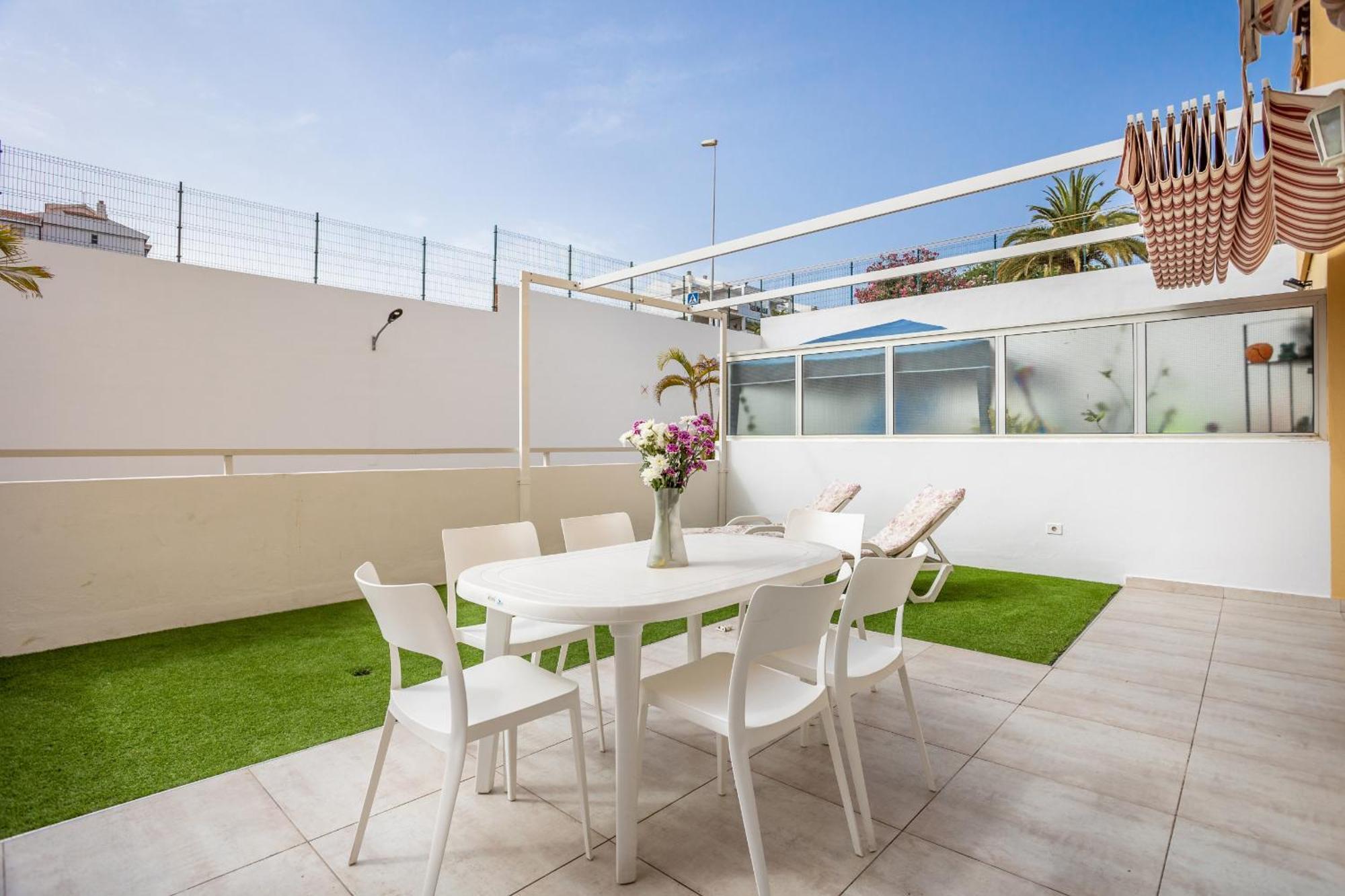 Family Home Near Ocean Los Cristianos Lovetenerife Arona  Buitenkant foto